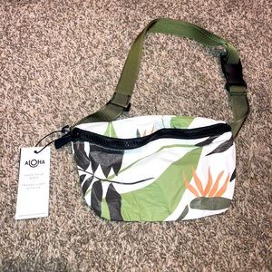Aloha Collection Painted Birds Mini Hip Pack